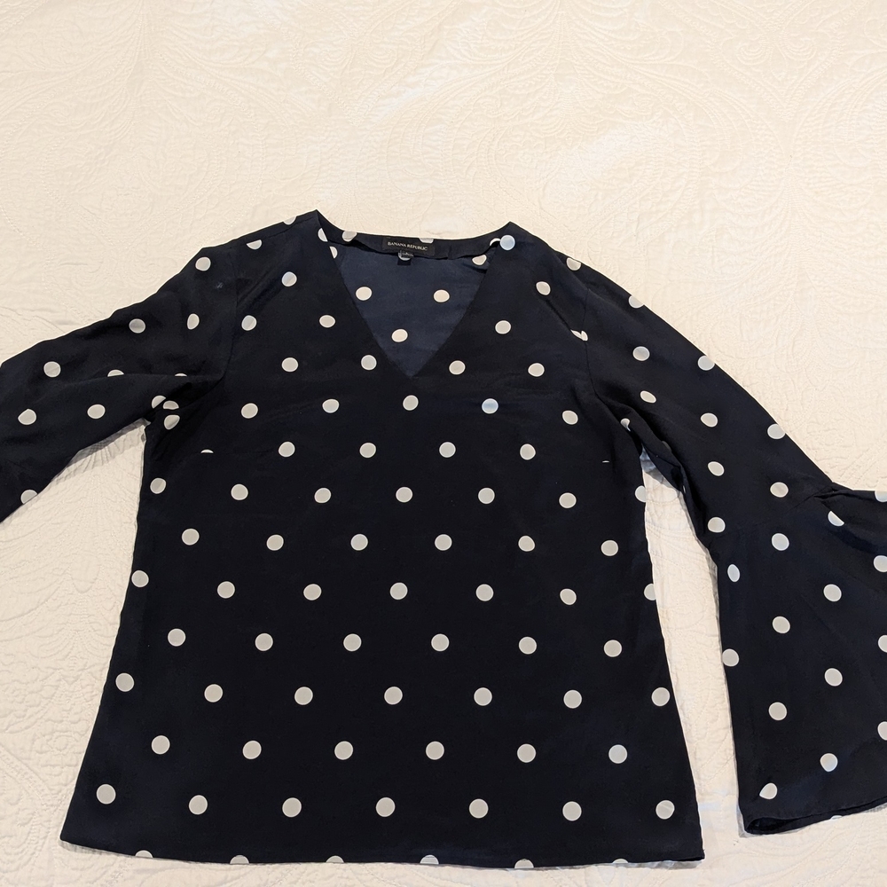 Banana Republic Blue and White 3/4 Sleeve Blouse